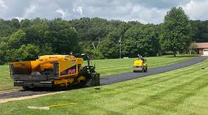 Best Recycled Asphalt Driveway Installation  in Refugio, TX